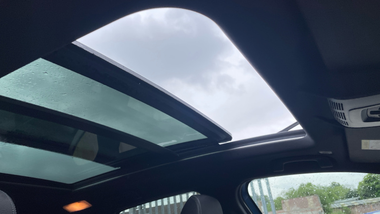 BMW 2 Series 225xe M Sport Premium 5dr Auto Hatchback